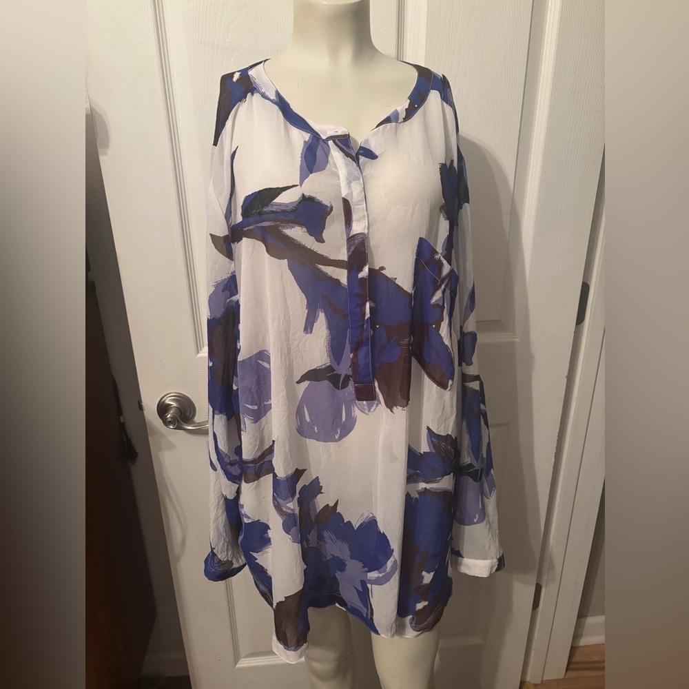 Lane Bryant sheer floral chiffon top 22/24